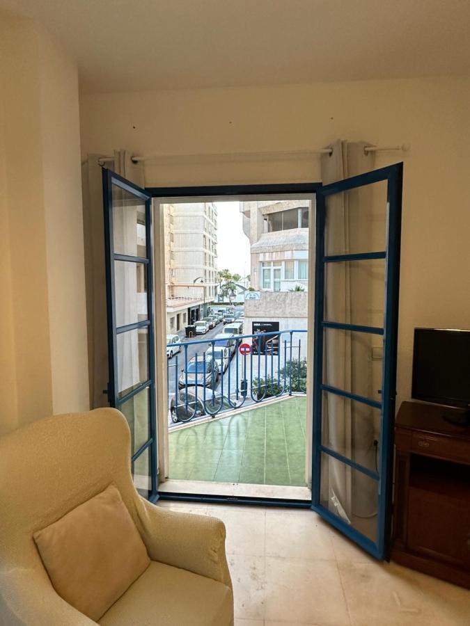 Malagueta Beach Apartment มาลากา ภายนอก รูปภาพ